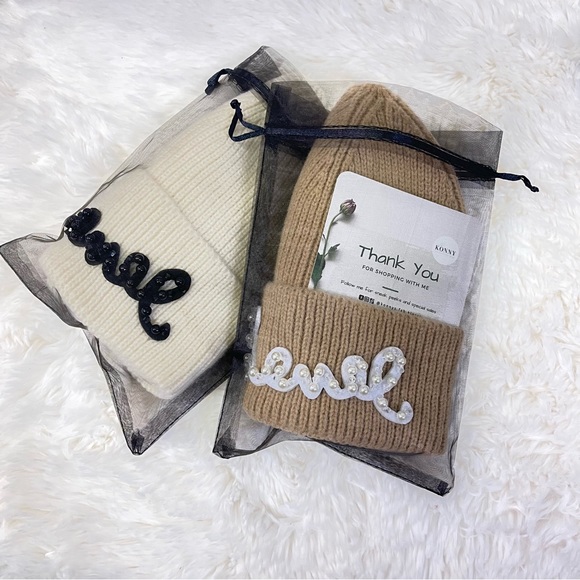 NEW! BLACK Script Pearl Beaded Letter Graphic Print Knit Beanie Hat Unisex - Picture 7 of 7